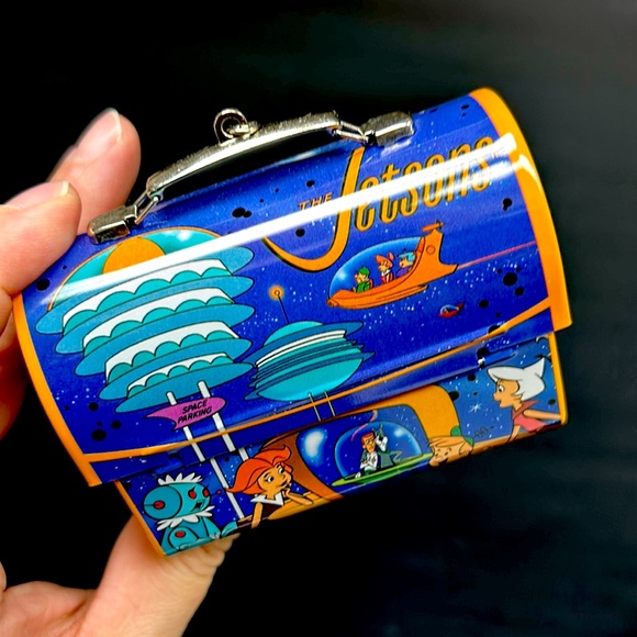 - Retro  2000  Hallmark Keepsake “The JETSONS “ 2 piece lunch box orname… - Picture 8 of 15